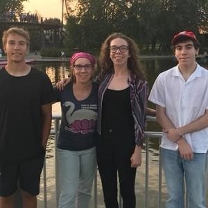 Meet your Posher, Natalie